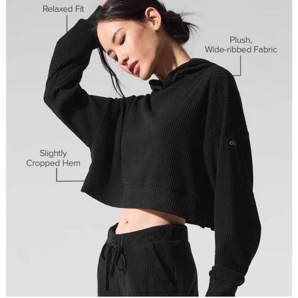 Alo Muse Sweatsuit! Matching Set